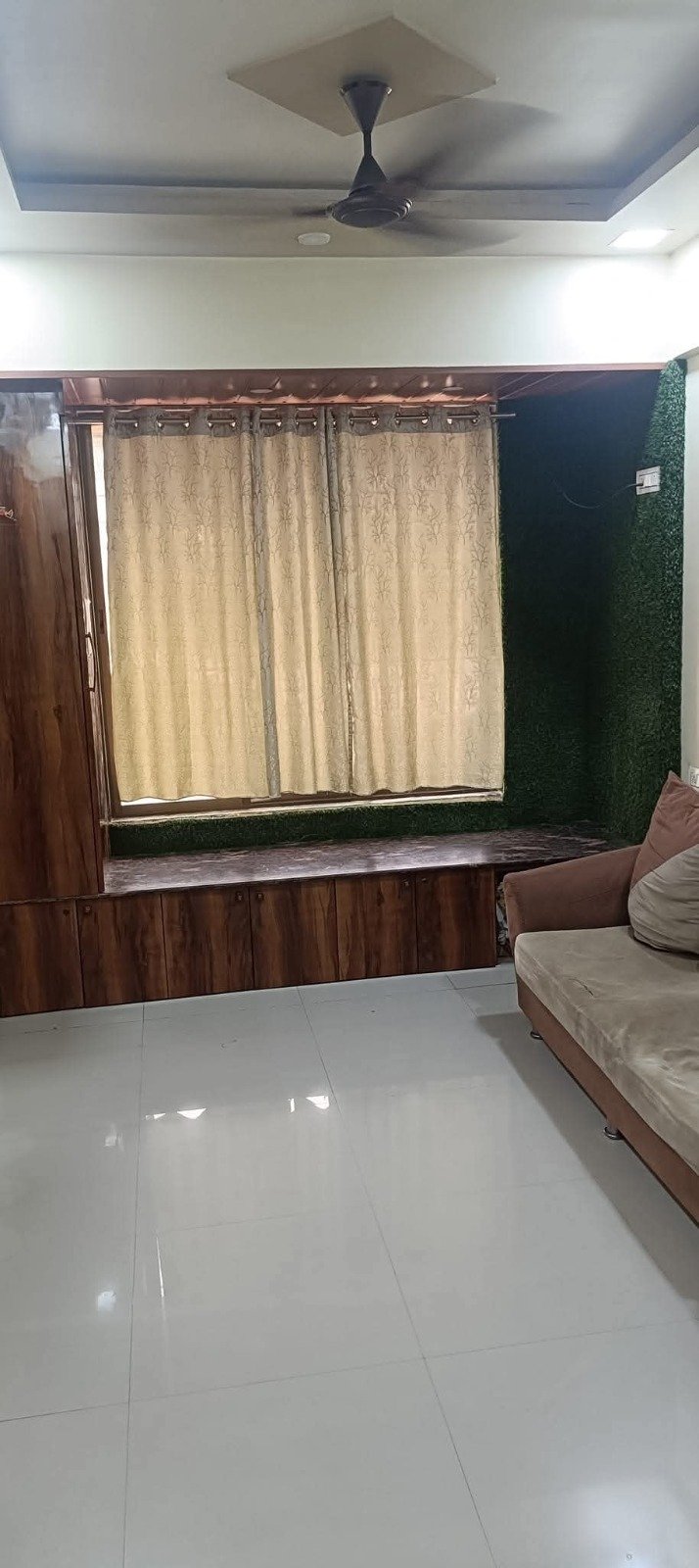 WhatsApp-Image-2025-05-13-at-10.22.33-AM