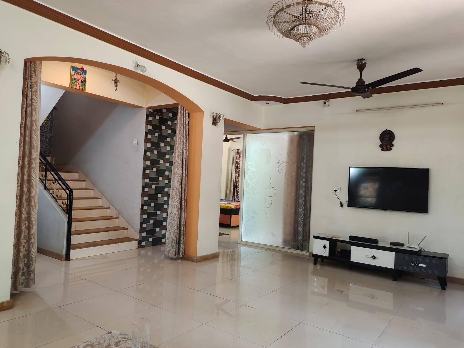 WhatsApp-Image-2025-06-26-at-11.00.39-AM